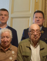 Этих дней не смолкнет слава